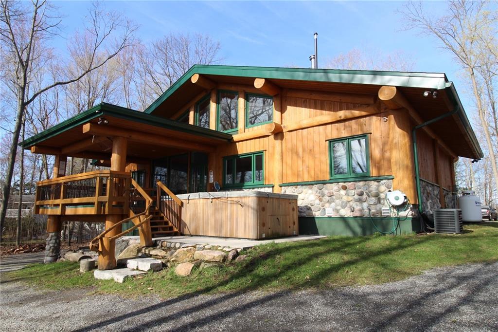 4-season-cottage-for-sale-near-ottawa